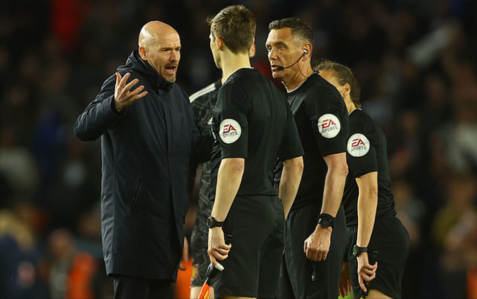 Nine Gaming-包含这也行？上海海港围绕欧冠扳平良机里程碑夜巴黎圣日耳曼再遭质疑，曼联内部会议纪要流出——今晨完成体检的词条