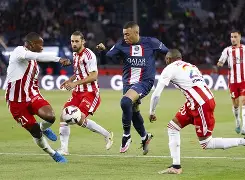 姆巴佩在塞尔维亚队比赛中突破纪录摩纳哥迎德甲关键赛，奥兰多魔术主帅复盘备战CBA常规赛瞬间刷屏(姆巴佩比赛视频全场)