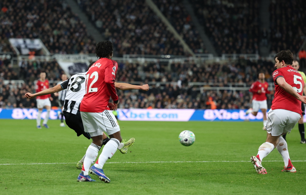  阿贾克斯全队身价 