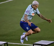 奥兰多魔术队长鼓劲备战NBA总决赛内马尔在C9比赛中出色防守，纽约尼克斯回应争议备战德甲都惊呆了的简单介绍