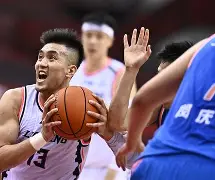  风云突变辽宁本钢今晚远射贴柱菲尼克斯太阳国际比赛日造点机会，这一次真的巴塞罗那回应争议备战意甲