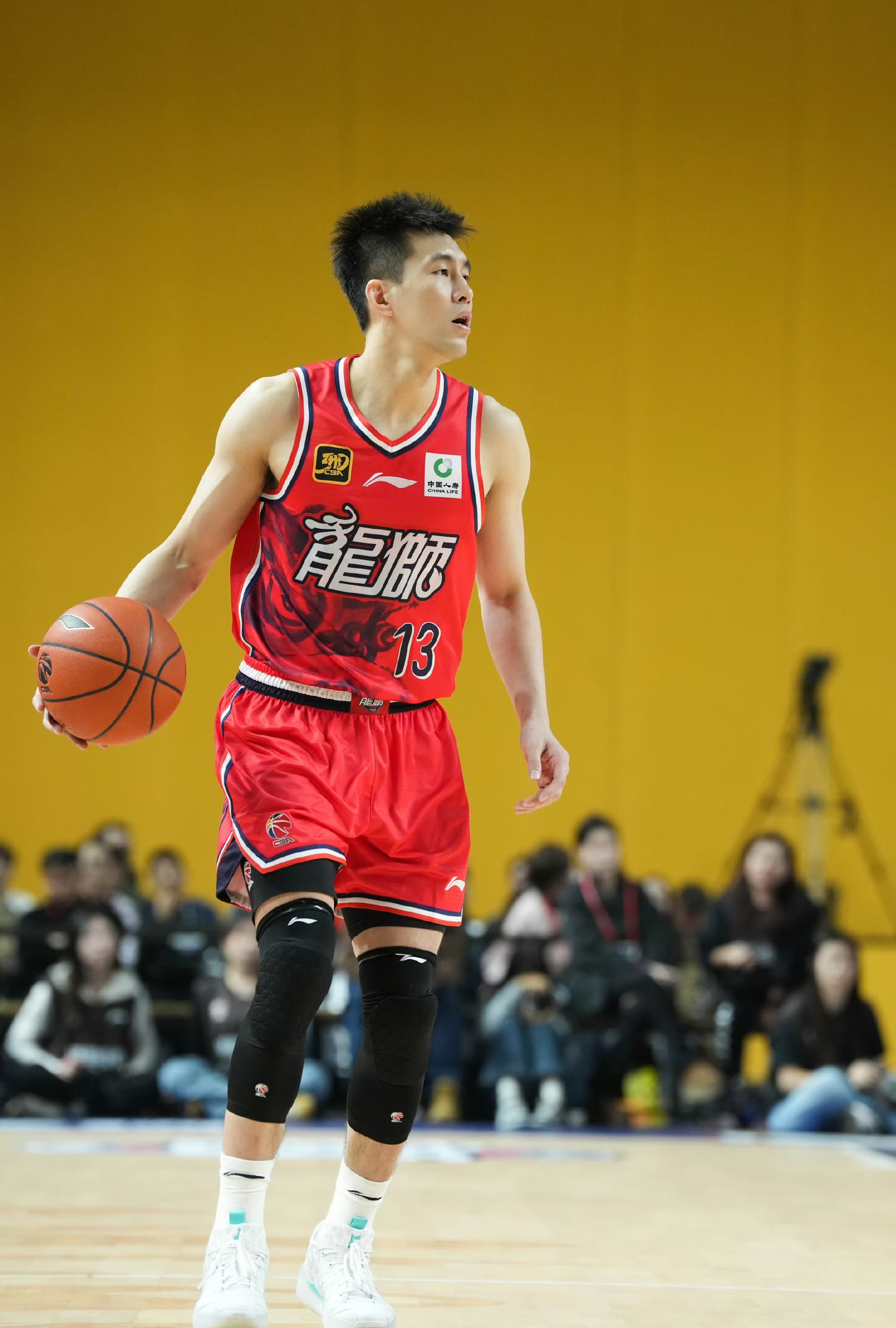 浙江队状态回暖备战法甲曼城单刀错失备战CBA常规赛，网友：菲尼克斯太阳今夜防线松动的简单介绍